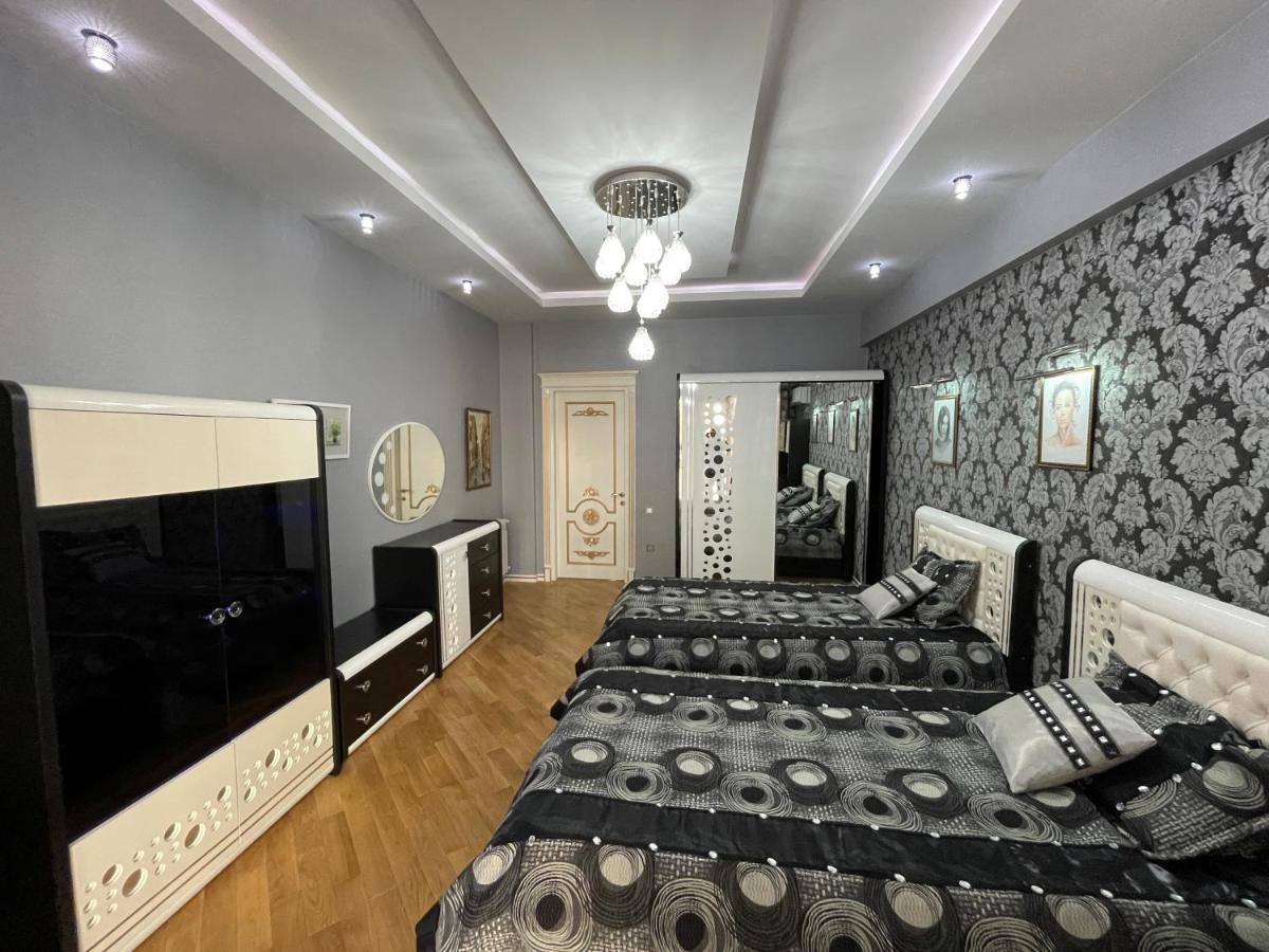 Park Azure Louvre Apartment バクー エクステリア 写真