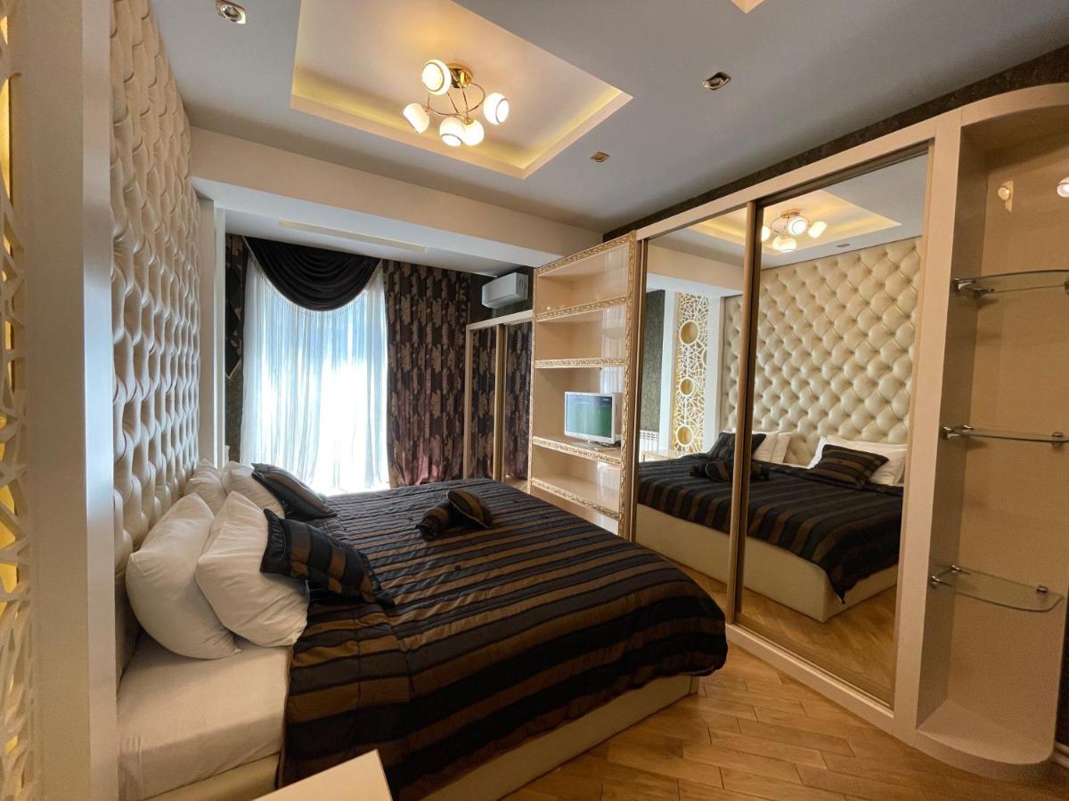Park Azure Louvre Apartment バクー エクステリア 写真