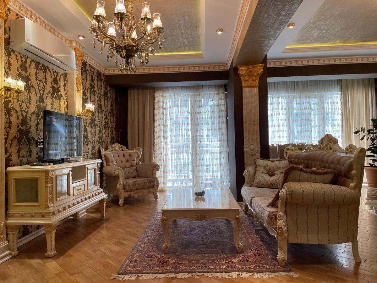 Park Azure Louvre Apartment バクー エクステリア 写真