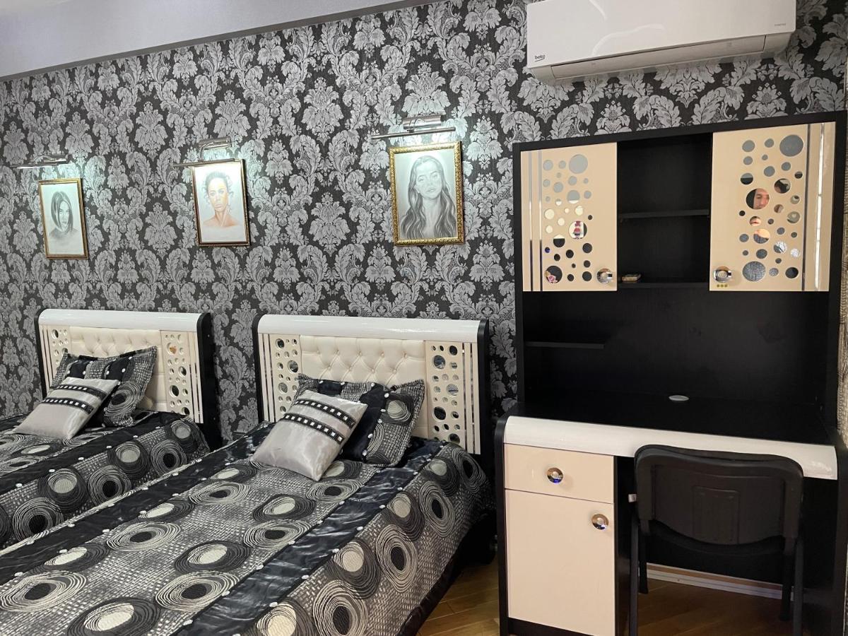 Park Azure Louvre Apartment バクー エクステリア 写真