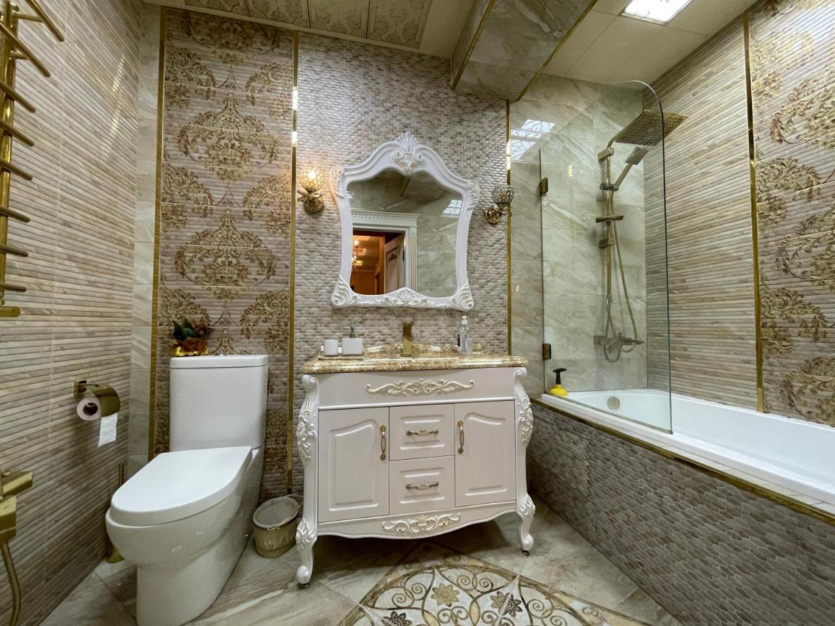 Park Azure Louvre Apartment バクー エクステリア 写真